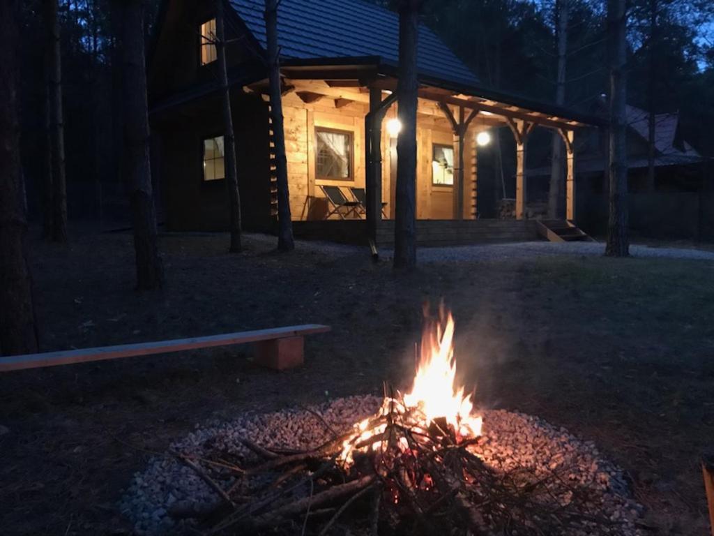 Forest Inn Trzepieciny Екстериор снимка